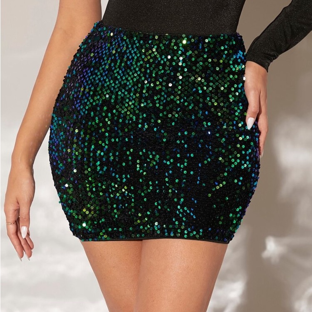 Sequin Mini Skirt - Black and Green